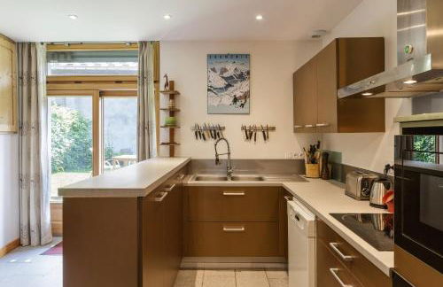 Ferme d Aristide - Chalet 160m2 Calme Sauna Vue Bus Train 250m - Photo 9