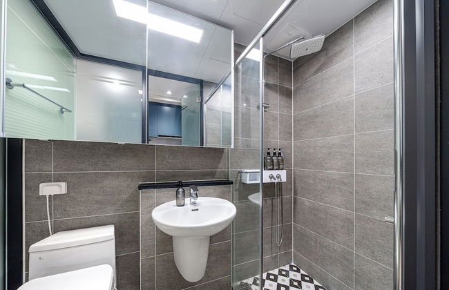 Urbanstay Sokcho Beach AB - Photo 44