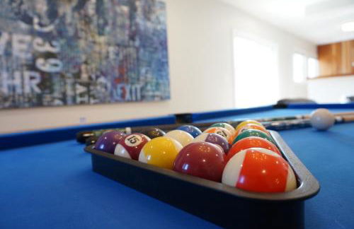 Riverside Home Near Beaches, Pier, downtown - Photo 11