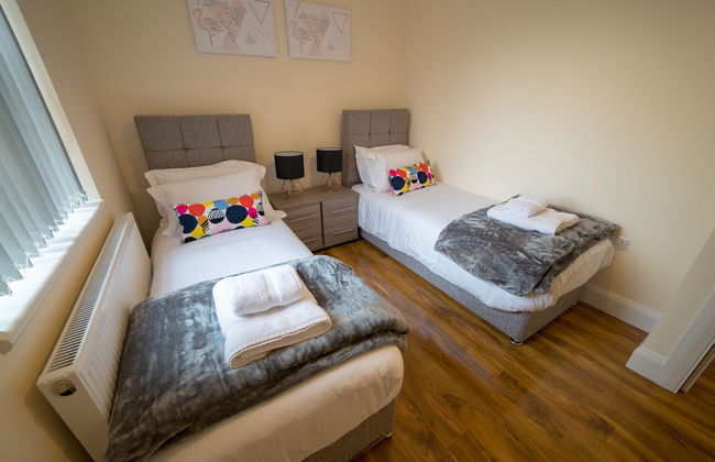 London Heathrow Serviced Apartments - Photo 18