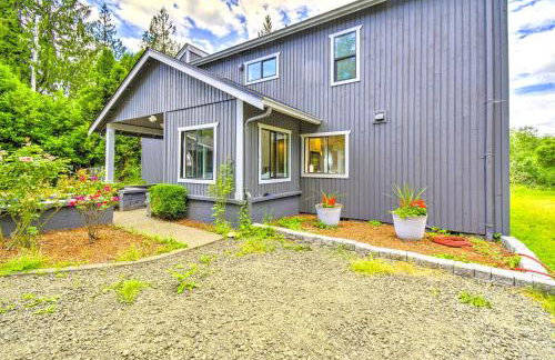 Stunning Hood Canal Getaway w/ Private Deck! - Foto 39