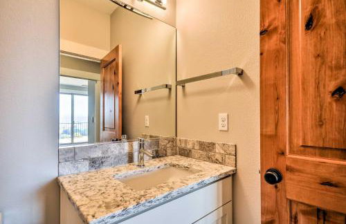 Chic Willamette Valley Home with Deck and Vineyard! - Foto 25