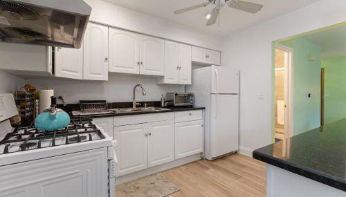 The Ultimate Escape. Unpack, Relax, Enjoy!Sleeps14 - Foto 3