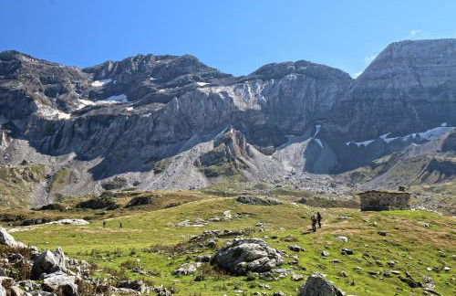 Appartement 2 personnes, superbe vue montagne, exposé sud, Résidence très calme, parking - Foto 44