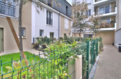 La Maison d'Iris - Proche Golf et RER A - Foto 13