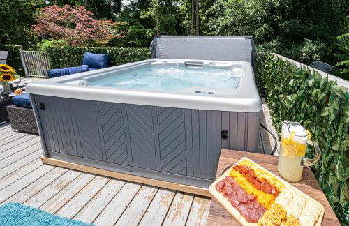 Firepit Games Grill Hot Tub Arcade & King Bed - Photo 21