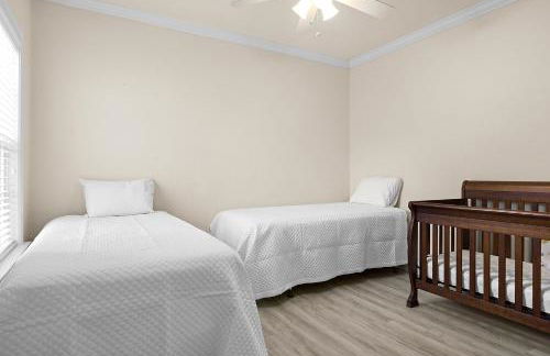 Park Avenue 214 - Photo 14