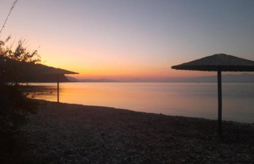 MODERN GROUND FLOOR APARTMENT ON the PEBBLES - Foto 2