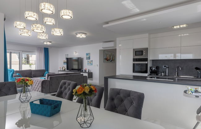 Luxury Pool Apartment With Sea View - Foto 26