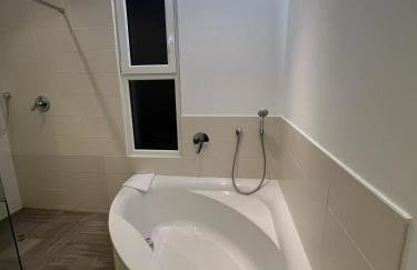 Work & Travel Lodge Münsingen - Foto 11