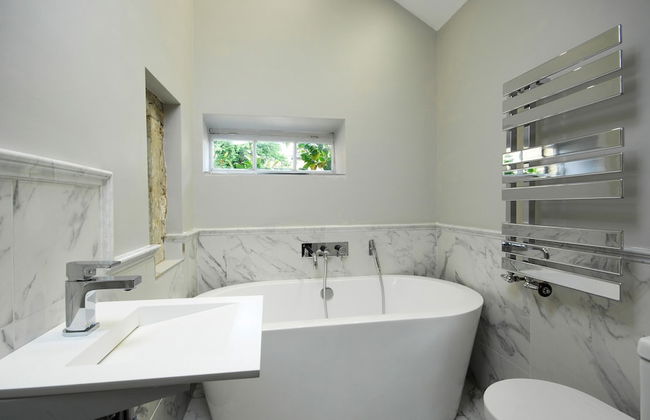 Beautiful 7 bedroom house hottub wifi - Foto 37