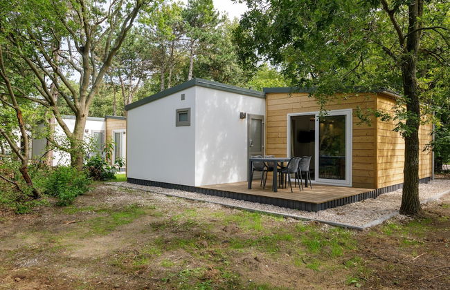Chalet in Kijkduin With Sauna & Comfort - Photo 1