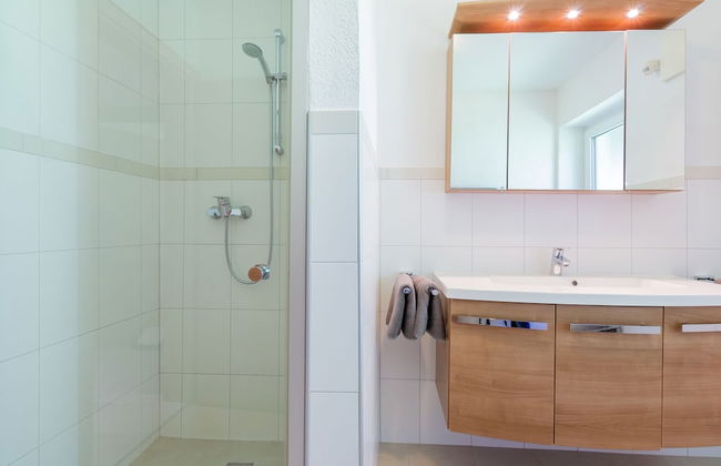 Beautiful Apartment in Salzburg With Balcony - Foto 14