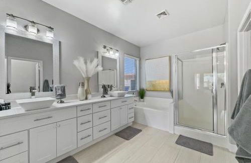 3 King Rooms Sleeps 12 Heated Pool Waterslide Paradise - Foto 31