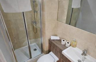 2 Bed Flat - Contractor - Central MK - Parking - Sleeps5 - Foto 16