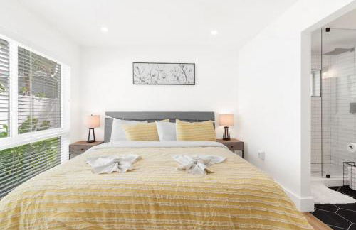 Delilas Chic 3 Bedroom 2 bath Abode with Heated Pool - Foto 68