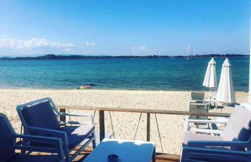 Zinozis Beach Apartments - Foto 30