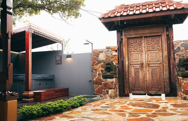 Bali at the Bay - Photo 2