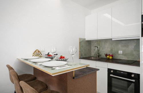 LAMAZONICO - Proche Centre - Terrasse Clim Plage - Foto 11