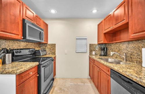 Grove Bay Bungalow - 2/2 Gated Cottage-Walk to Bay - Foto 6