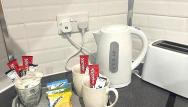 Elegant 3 Bedroom Apartment - Foto 3