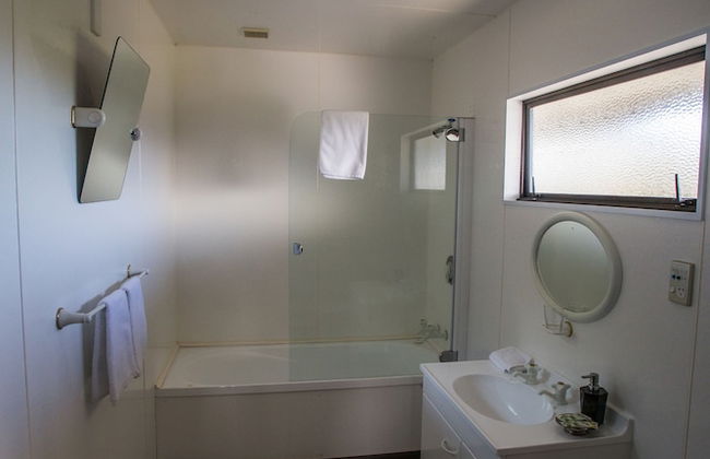 Fiordland Great Views Holiday Park - Photo 31