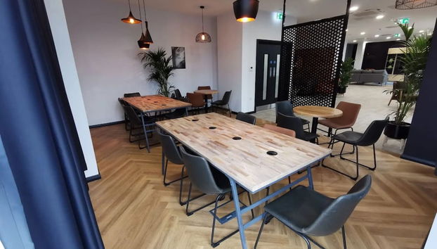 Student Only Little Patrick Street - Foto 4, Zona de estar del vestíbulo