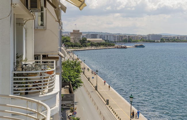 Infinity & Beyond seafront apartments - Foto 41