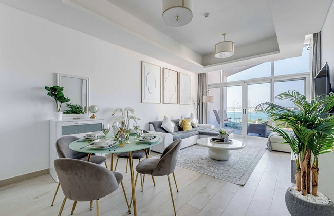 Globalstay Luxury Azizi Mina Beachfront - Foto 17