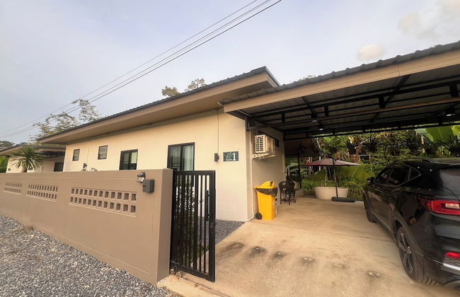 Baansuan Jaidee near Ton Nga Chang Waterfall - Foto 73