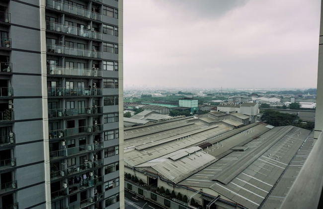 Homey And Cozy Studio Room Daan Mogot City Apartment - Foto 23