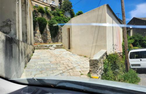 Maison confortable à Rogliano avec terrasse et jardin - Foto 16