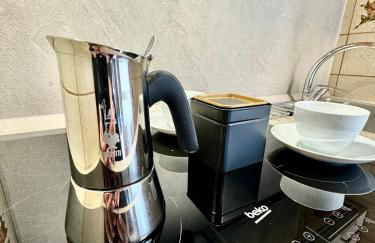 Casa degli Albicocchi - near Venice - whole house with garden and free Prkg - Foto 33