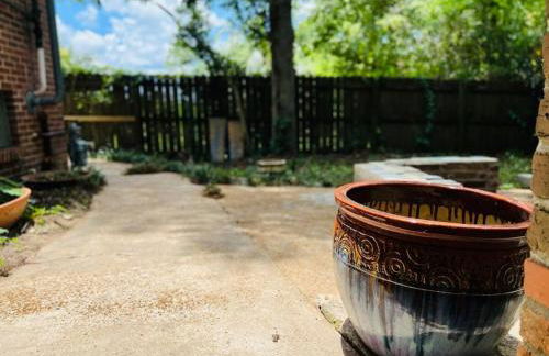 Bright 3BR, Dogs, Fenced Yard, Near FSU & Dwntown - Foto 47