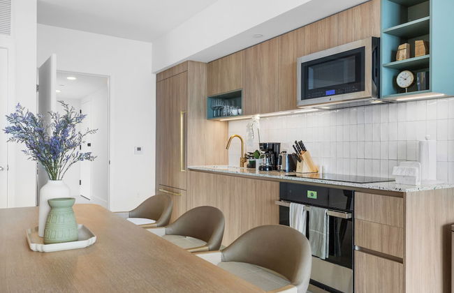 Prime Downtown Location Condos - Photo 64