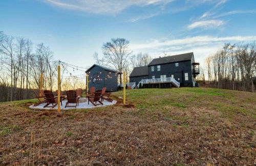 Hilltop Hideaway - Pool - Jacuzzi - Ping Pong - 12 guests - Fireplace - Mountain Views - Pets are allowed by request - Foto 41