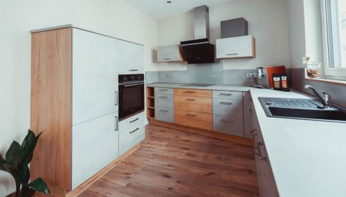 Exklusive Mosel-FeWo in Senheim - große Dachterrasse - Netflix - Waschmaschine - Photo 4