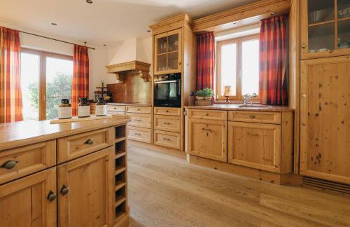 Mika Hof exklusive Apartments in Alleinlage mit Terrasse & Weitblick - Photo 34