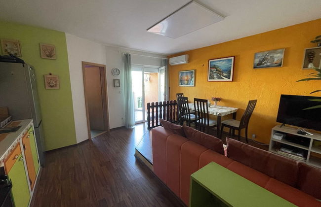 Classic and Modern Umag Apartment With Terrace and BBQ - Foto 13