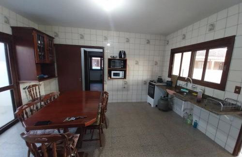 Casa Ampla 2 dormitorios LARANJAL temporada - Foto 9