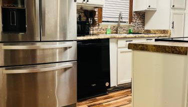 The Sabine River Retreat - The Black Collection - Foto 2