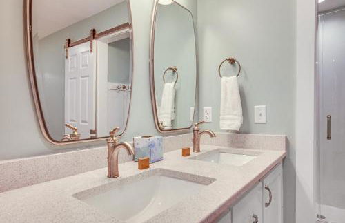 St Helena Island Condo with Beach Views and Porch! - Foto 11