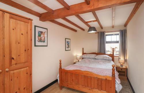 Cow Byre Cottage - Photo 9