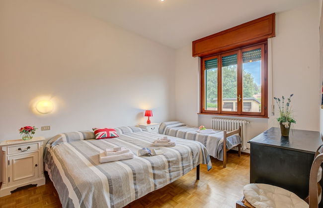 Connie s Apartment in Monvalle - Foto 23