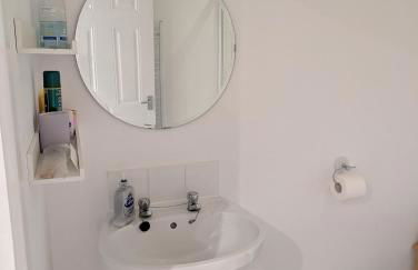 Studio Apartment - Iver Heath - Photo 7