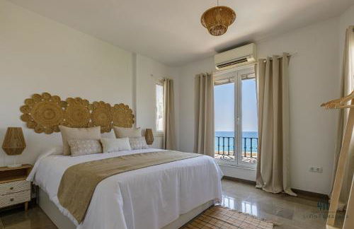 Living4malaga Seafront Duplex - Photo 22