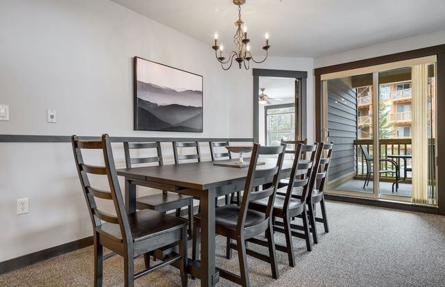 SPACIOUS 2-Br 2-Ba | Ski In/Out | Pool & Hot Tubs | in Heart of PANORAMA RESORT - Photo 9