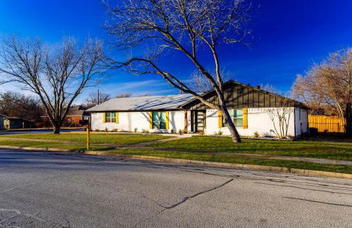 Amelia's Corner Game Room Fire Pit Hot Tub - Foto 55