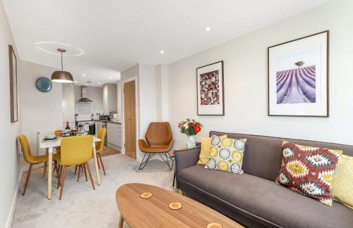 Executive Apartments - Photo 1