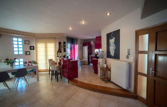 Volos Lux Apartment - Photo 7